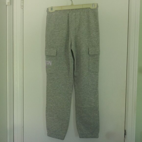 NWT Jordan jumpman girls cargo pocket sweatpants joggers light gray size L - Picture 3 of 8